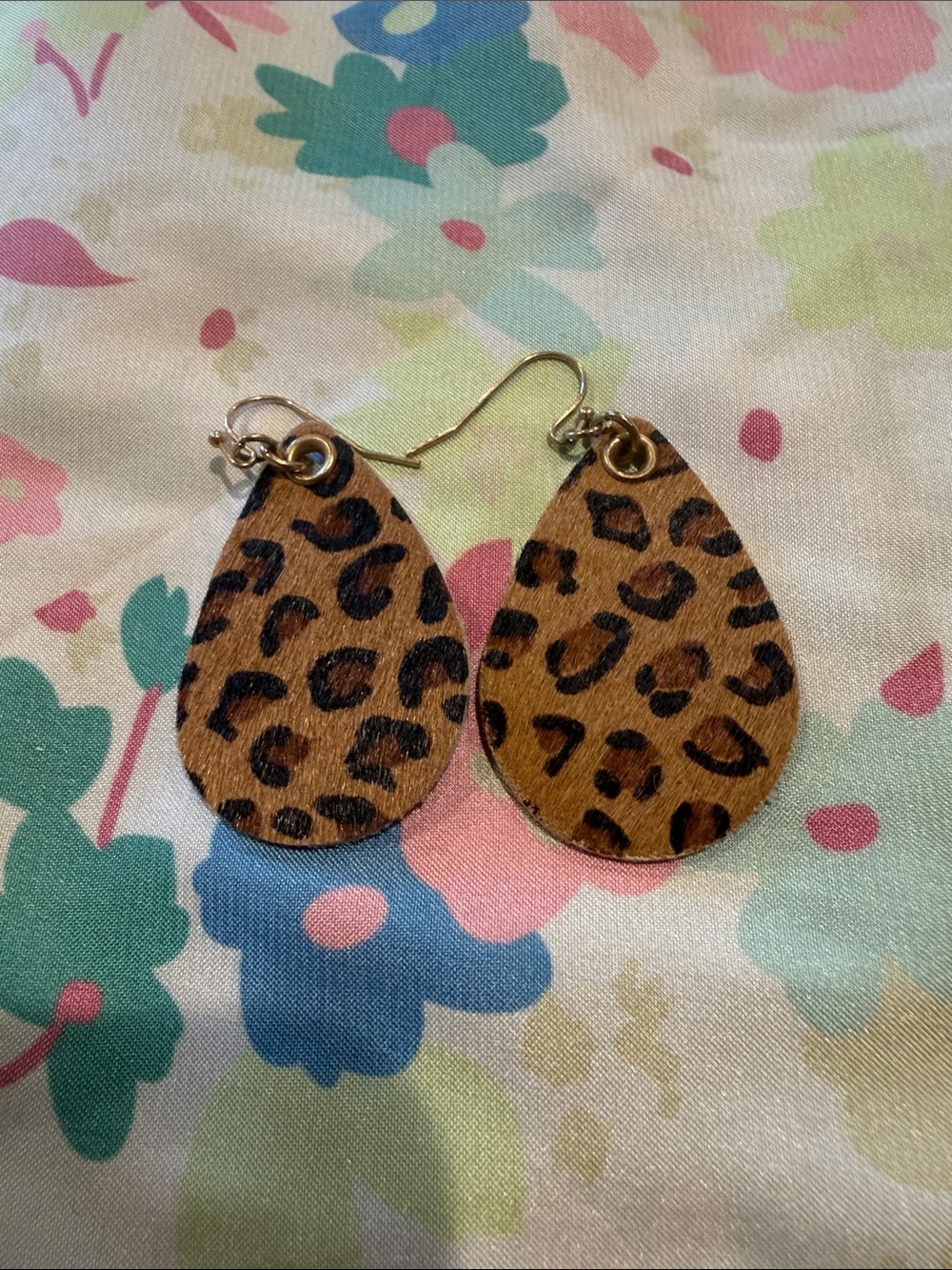 Leopard Print Teardrop Earrings - Brown
